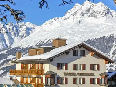 Hotel für 2 Personen in Obersaxen Meierhof 3/10