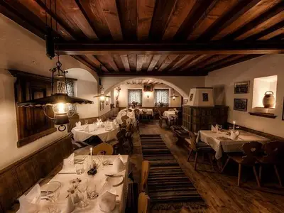 Hotel für 4 Personen in Patsch 5/10