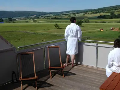 Hotel für 3 Personen (25 m²) in Wesertal 9/10