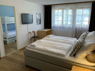 Hotel für 4 Personen in Surcuolm 10/10