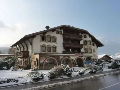 Hotel für 2 Personen (50 m²) in Zirl 1/10