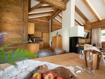 chalet_wohnraum_2_komp