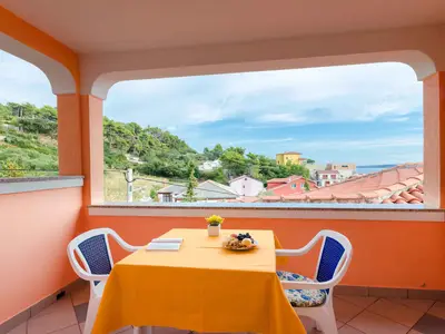 Hütte für 6 Personen (80 m²) in Palit 3/10