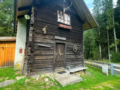 Heinrich Häusl Eingangsbereich