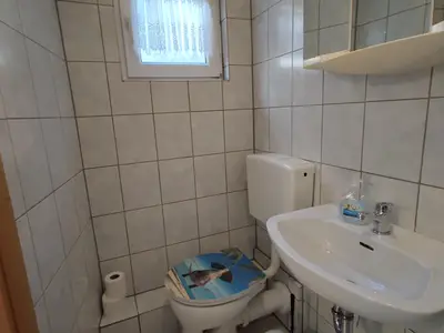Bad mit WC und Dusche