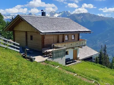 01e47fcd-6d1a-490f-9c03-20ce06e8ec2f