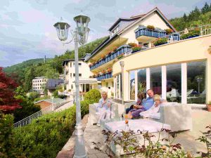 21633915-Junior Suite-3-Bad Wildbad Im Schwarzwald-300x225-5