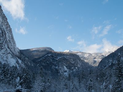 Gasthof Hirlatz, Aussicht hinten bei Schnee