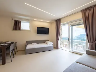 Wohn- und Esszimmer