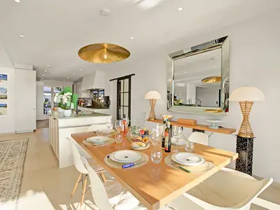 Küche und Essbereich