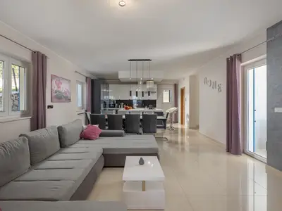 Wohn- und Esszimmer