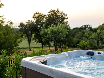 Jacuzzi