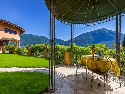 Luxus-Ferienhaus für 10 Personen (300 m²) in Valsolda 9/10