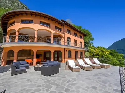 Luxus-Ferienhaus für 10 Personen (300 m²) in Valsolda 10/10