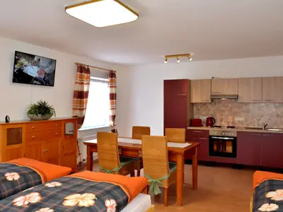 Mehrbettzimmer für 5 Personen (50 m²) in Arnsberg 2/8