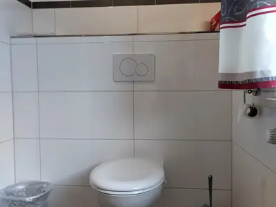 Doppelzimmer Nr. 1 mit Dusche/WC, TV und Balkon