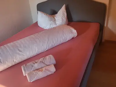 Französisches Bett im Wohnbereich