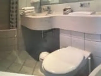 Mehrbettzimmer für 4 Personen in Bad Urach 8/10