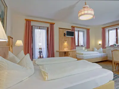 Dreibettzimmer-Nr.9