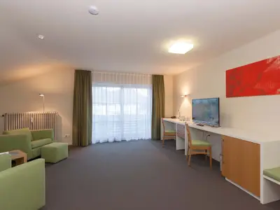 Premium-Barrierefreies Zimmer für 3 Personen