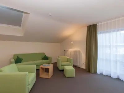 Premium-Barrierefreies Zimmer für 3 Personen