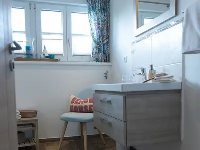 Mehrbettzimmer für 3 Personen in Bernau am Chiemsee 3/4