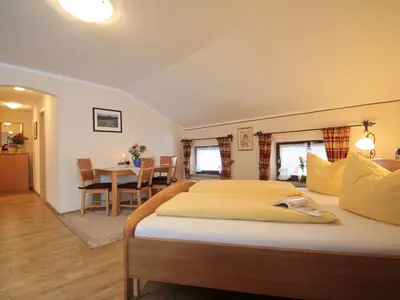 Mehrbettzimmer für 4 Personen in Bernau am Chiemsee 2/7