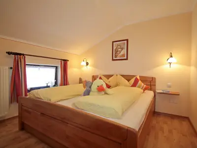 Mehrbettzimmer für 4 Personen in Bernau am Chiemsee 4/8