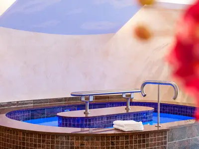 Wellnessbereich/Kneippbecken