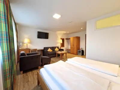 Mehrbettzimmer für 5 Personen in Boll 6/10