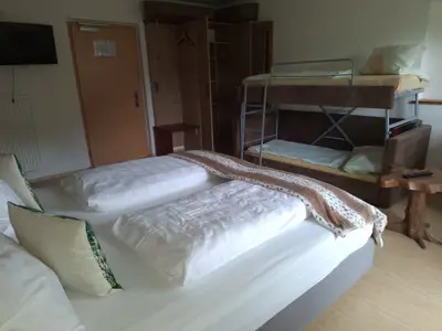 gemütlich vereint im 4 Bettzimmer