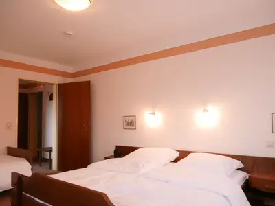 Mehrbettzimmer für 3 Personen in Bühlertal 3/9