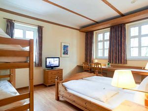 23391345-Mehrbettzimmer-4-Clausthal-Zellerfeld-300x225-4