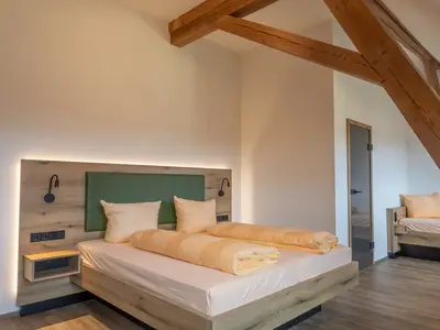 Mehrbettzimmer für 4 Personen (35 m²) in Colmberg 3/3