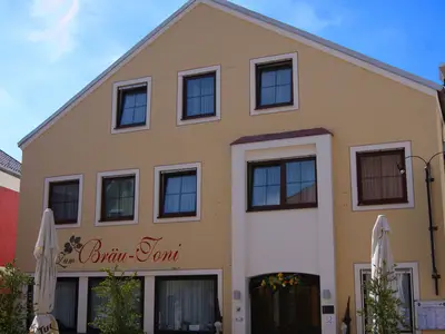 Mehrbettzimmer für 3 Personen in Dietfurt An Der Altmühl 1/10