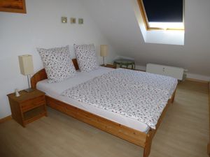 23380412-Mehrbettzimmer-5-Endingen am Kaiserstuhl-300x225-4