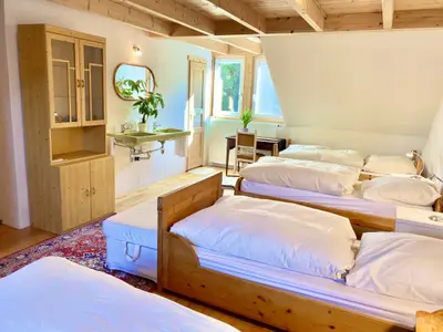 Fünfbettzimmer