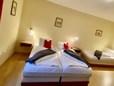 Dreibettzimmer