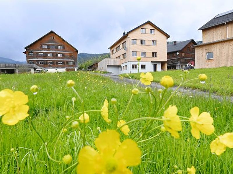 23896576-Mehrbettzimmer-5-Fallenbach-800x600-1