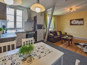 19501311-Mehrbettzimmer-3-Forbach-300x225-1