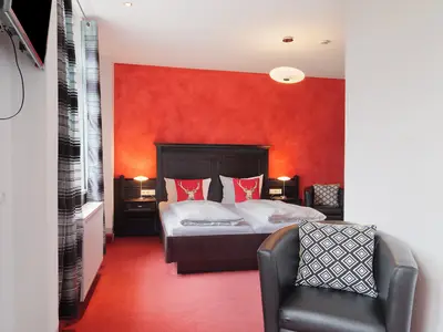 Photo, INSIDE, OUTSIDE