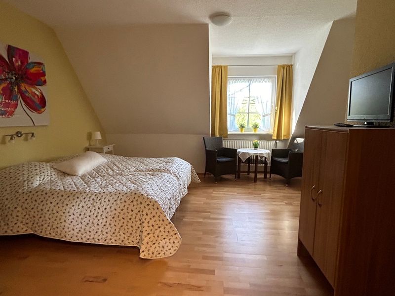 23995830-Mehrbettzimmer-5-Giekau-800x600-0