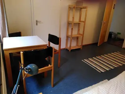 Mehrbettzimmer für 3 Personen (15 m²) in Gomadingen 3/7