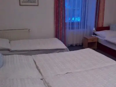 Drei/ Vierbettzimmer Beispiel