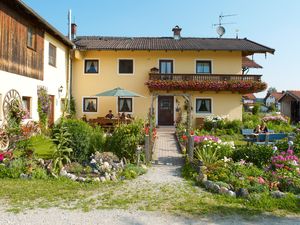 Mehrbettzimmer für 4 Personen in Grabenstätt