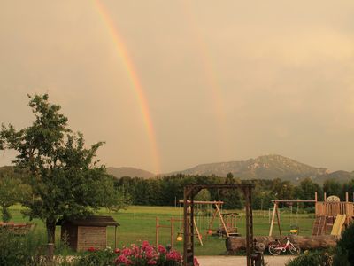 Regenbogen am Stefanutti-Hof