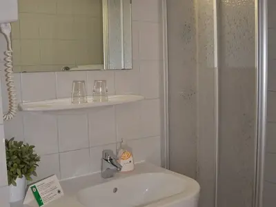 Mehrbettzimmer für 4 Personen (20 m²) in Gramatneusiedl 4/4