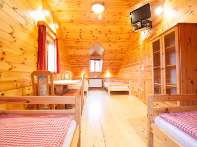 Mehrbettzimmer für 6 Personen (45 m²) in Groß Gerungs 4/8