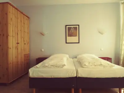 Mehrbettzimmer für 5 Personen in Hamburg 2/6