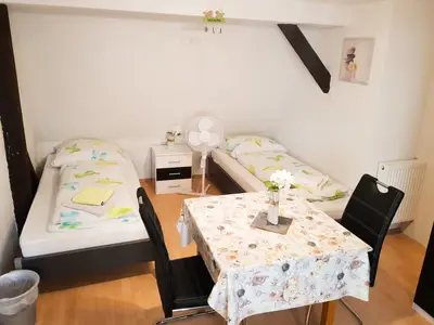 Mehrbettzimmer für 4 Personen in Hechingen 2/5